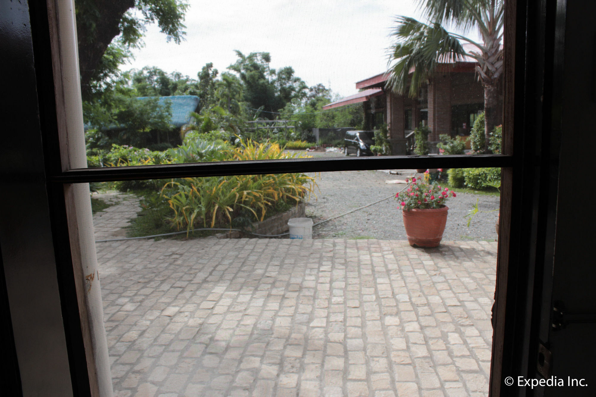 Reddoorz Plus Near Vigan Convention Center Bagian luar foto