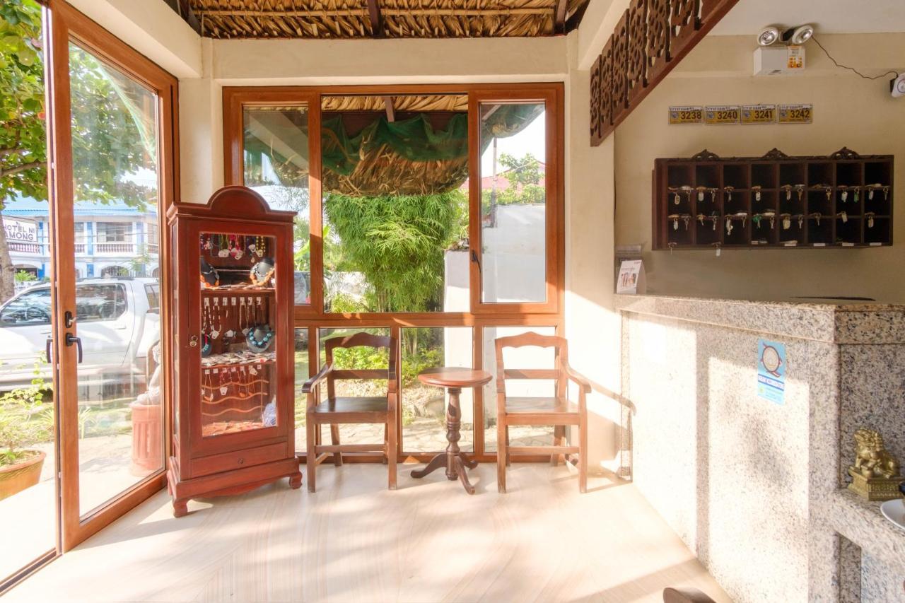 Reddoorz Plus Near Vigan Convention Center Bagian luar foto
